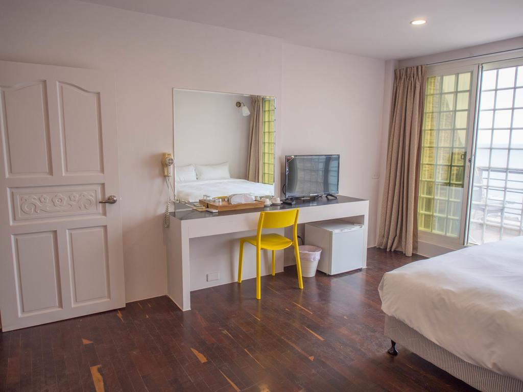 Summer Aura B&B Shanjiao Номер фото